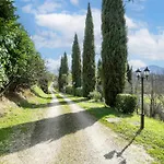 Dom wakacyjny Girasole Ad Antico Casale '700 *